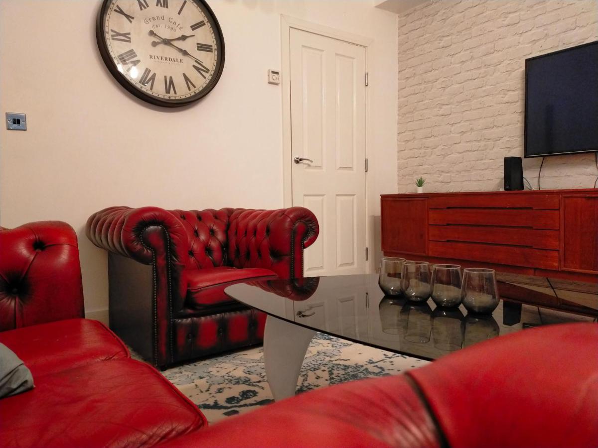4 Bed Entire House - Heart Of The City - Near Sufc Sheffield Zewnętrze zdjęcie
